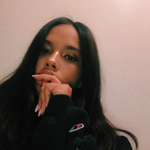 Meet your Posher, Anastasia